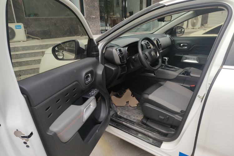 Used Citroen C5 AIRCROSS 2017 350THP Fashion Edition Driver Seat