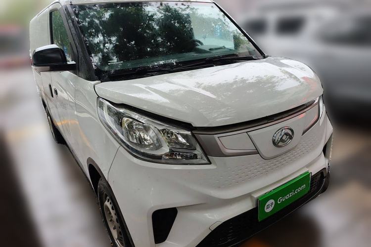 Used SAIC MAXUS EV30 2022 Pure Electric Smart Logistics Expert with Short Wheelbase Guoxuan
