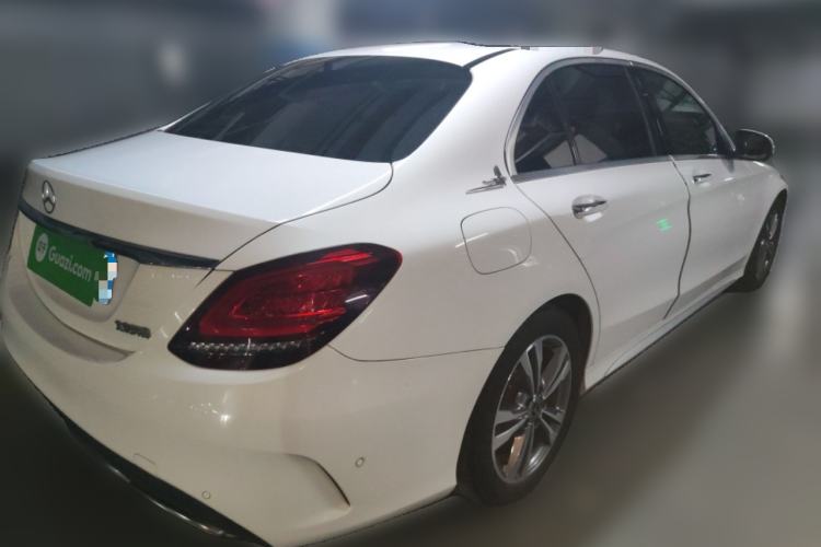 Used Mercedes-Benz C-Class 2019 C 180 L Fashion Edition Sport Version Rear Right 45 Deg