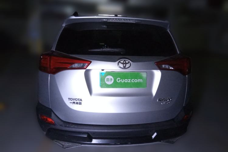 Used Toyota RAV4 2013 2.0L CVT Four-Wheel Drive New Edition Rear