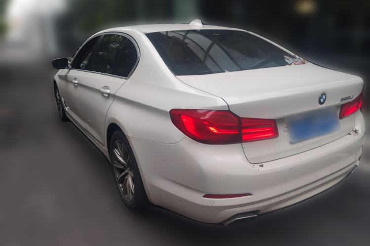 Used BMW 5 Series 2018 528Li Launch Special Edition Rear Left 45 Deg