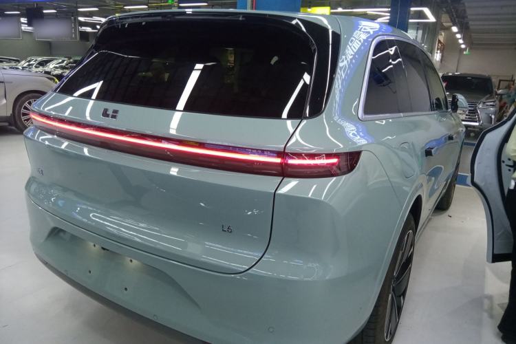 Used Li Auto L6 2025 Pro Smart Refresh Edition
