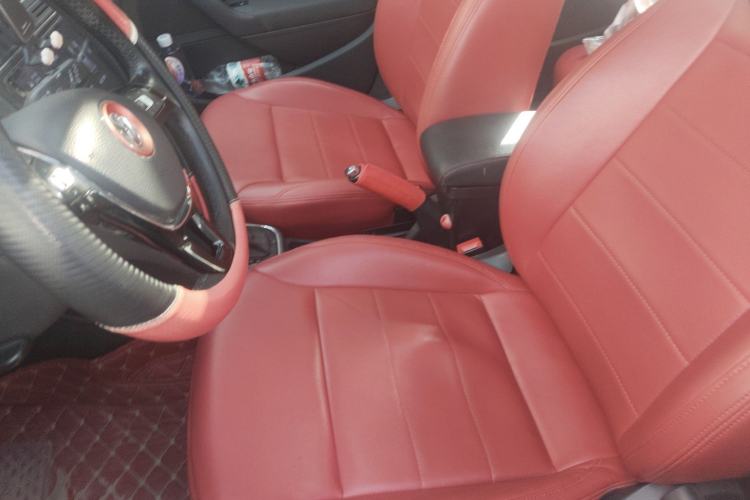 Used Volkswagen Polo 2016 1.6L Automatic Comfort Model