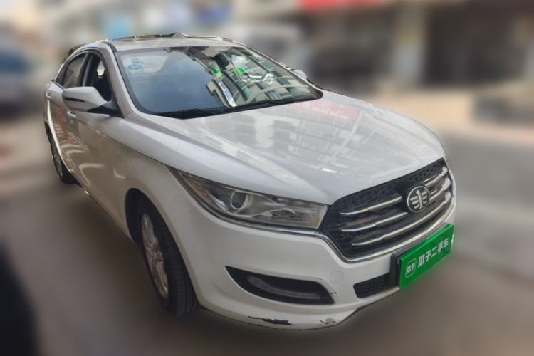 Used Bestune B50 2016 1.6L manual Comfort trim level Front Right 45 Deg