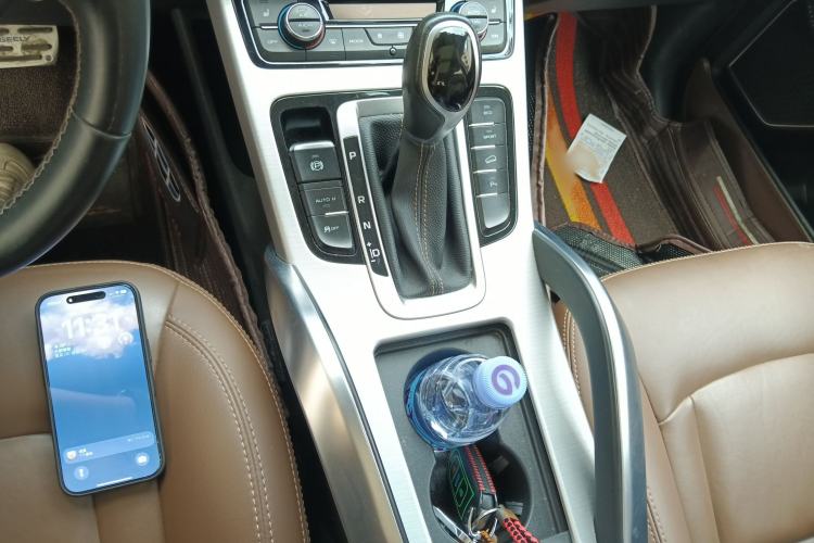 Used Geely Auto Emgrand X7 Sport 2016 1.8TD Automatic ZhiZun Version Gear Lever