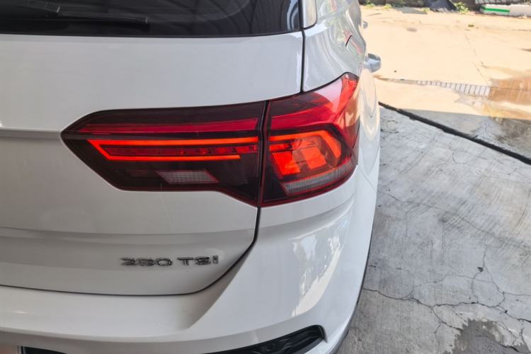 Used Volkswagen T-ROC 2020 280TSI DSG Two-Wheel Drive Comfort Version
