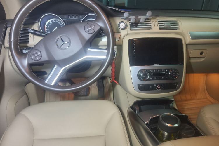 Used Mercedes-Benz R-Class 2011 R 300 L Business Model