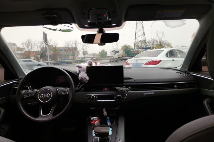 Used Audi A4 2021 allroad quattro Explorer Center Console