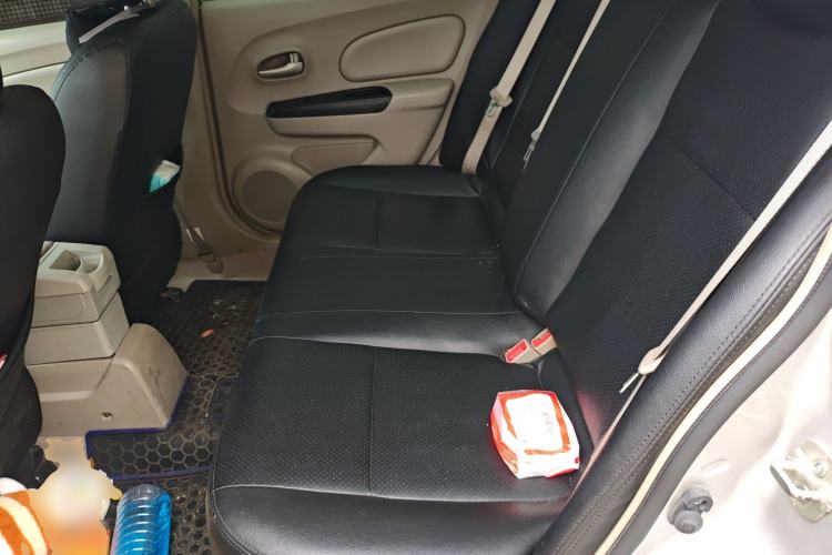 Used Venucia D50 2015 1.6L Automatic Fashion Edition
