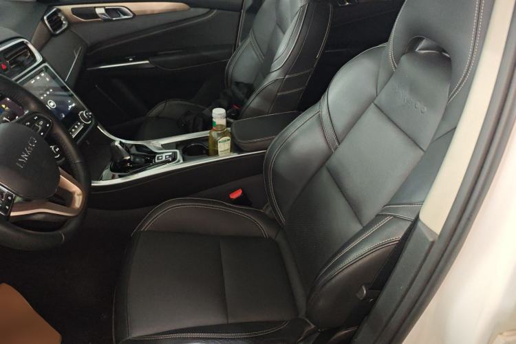 Used Lynk & Co 01 2017 2.0T Two-Wheel Drive Pro Edition Left Front Seat