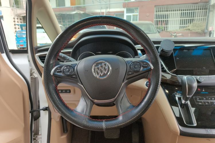 Used Buick GL8 2017 ES 28T Flagship Model China V Standard
