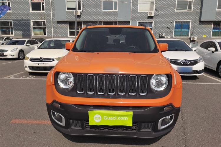 Used Jeep Renegade 2017 180TS Automatic Four-Wheel Drive Superior Edition
