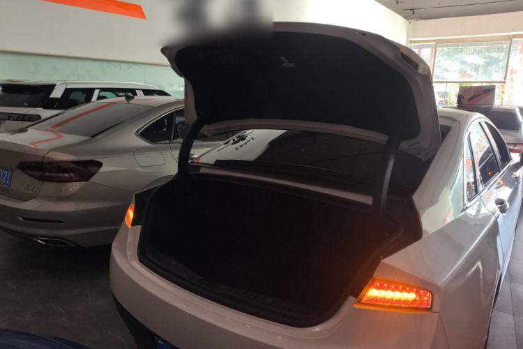 Used Lincoln MKZ 2020 2.0T Deluxe Edition