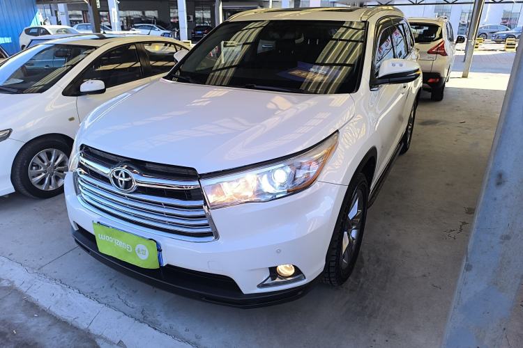 Used Toyota Highlander 2017 2.0T Four-Wheel Drive Luxury Edition 7 Seats