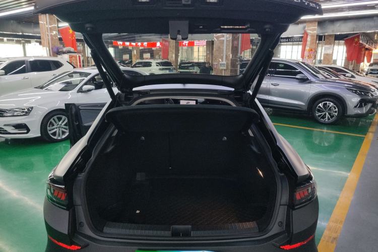 Used Volkswagen Lamando 2022 Lavida L 280TSI DSG Cool & Spicy Edition
