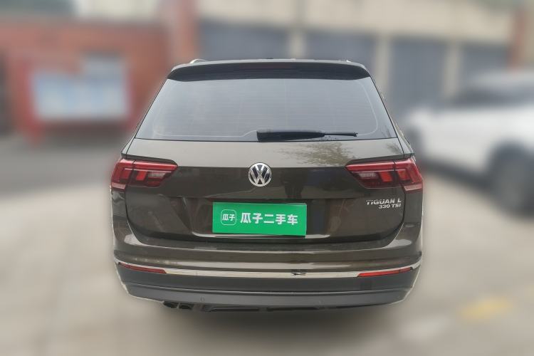 Used Volkswagen Tiguan L 2017 330TSI Automatic Two-Wheel Drive Comfort Edition Rear