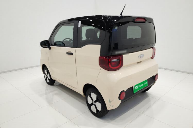 Used Chery QQ Ice Cream 2022 170km Sundae Phosphate Lithium-Ion Exterior 2