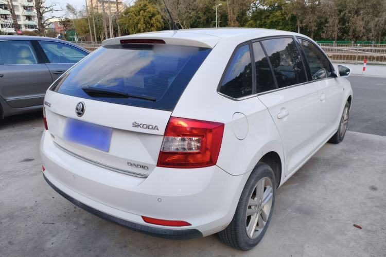 Used Skoda Rapid Spaceback 2014 1.4 TSI DSG Trend Edition
