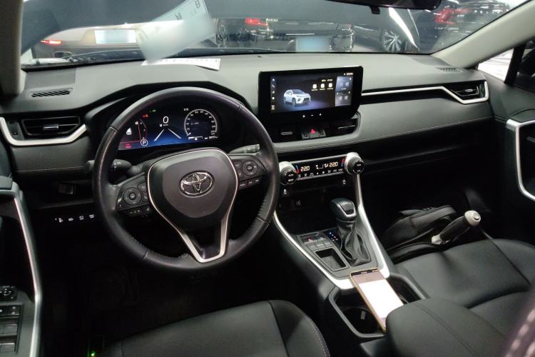 Used Toyota Wildlander 2023 2.0L CVT Two-Wheel Drive Luxury PLUS Edition