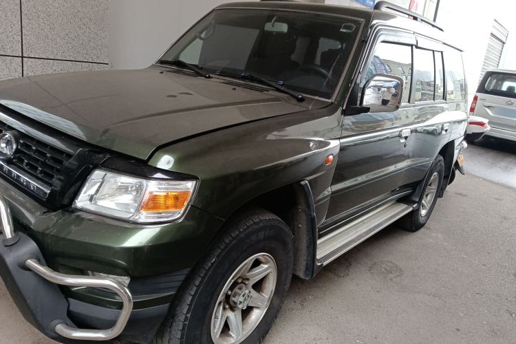 Used Leopaard Q6 2015 2.4L Manual 4x4 Excellence Edition