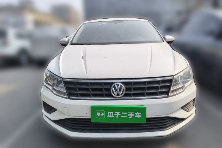 Used Volkswagen Jetta 2017 1.5L Automatic Fashion Model Front