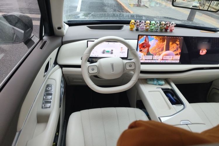 Used Wey Lanshan 2025 Four-Wheel Drive Max