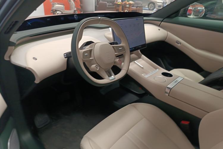 Used Xiaomi Auto YU7 2025 Ultra-Long Range Rear-Wheel Drive Version
