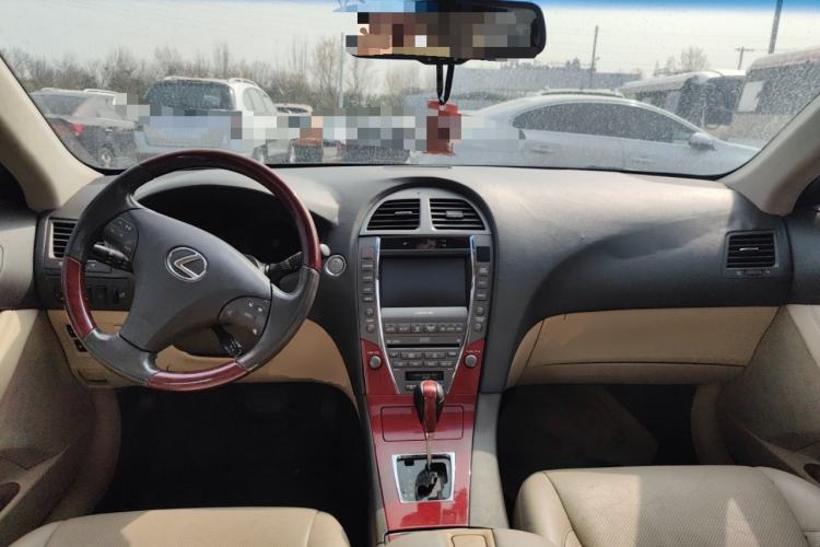 Used Lexus ES 2006 350 Luxury Edition Center Console