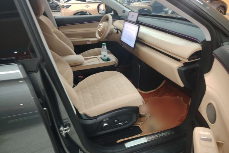 Used EXEED Star Era ET 2024 Range-Extended 200 Pro+ Right Front Seat