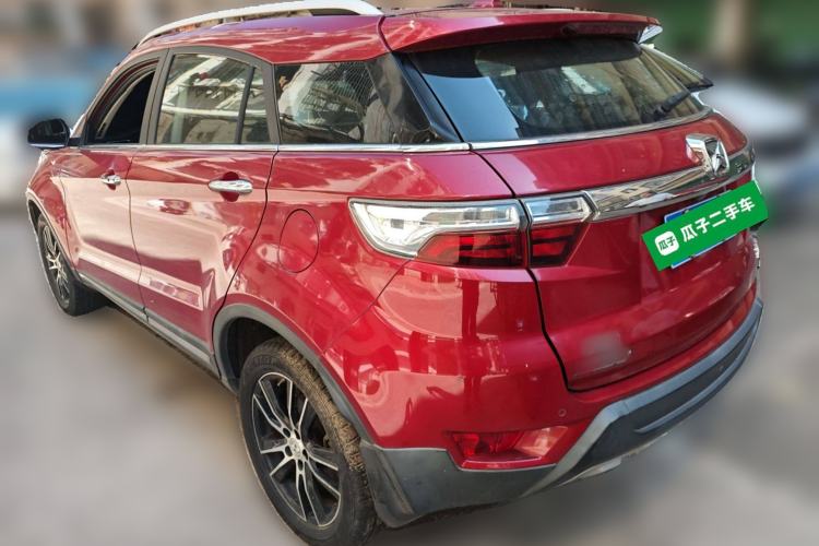 Used JMC Yusheng S330 2016 1.5L GTDi Automatic Two-Wheel Drive Flagship Edition