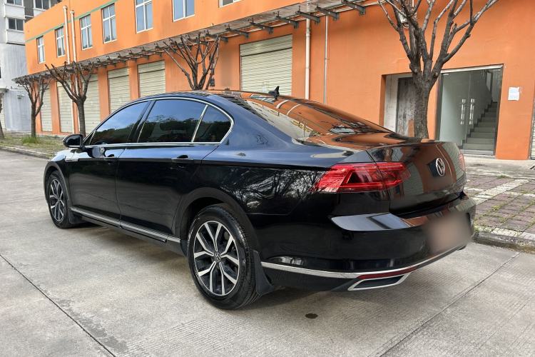 Used Volkswagen Magotan 2020 330TSI DSG Leading Model Exterior 3