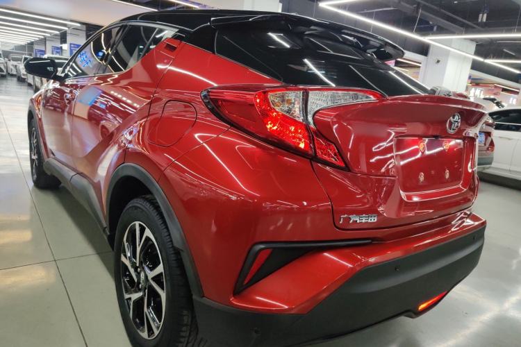 Used Toyota C-HR 2020 2.0L Leading Edition Rear Left 45 Deg