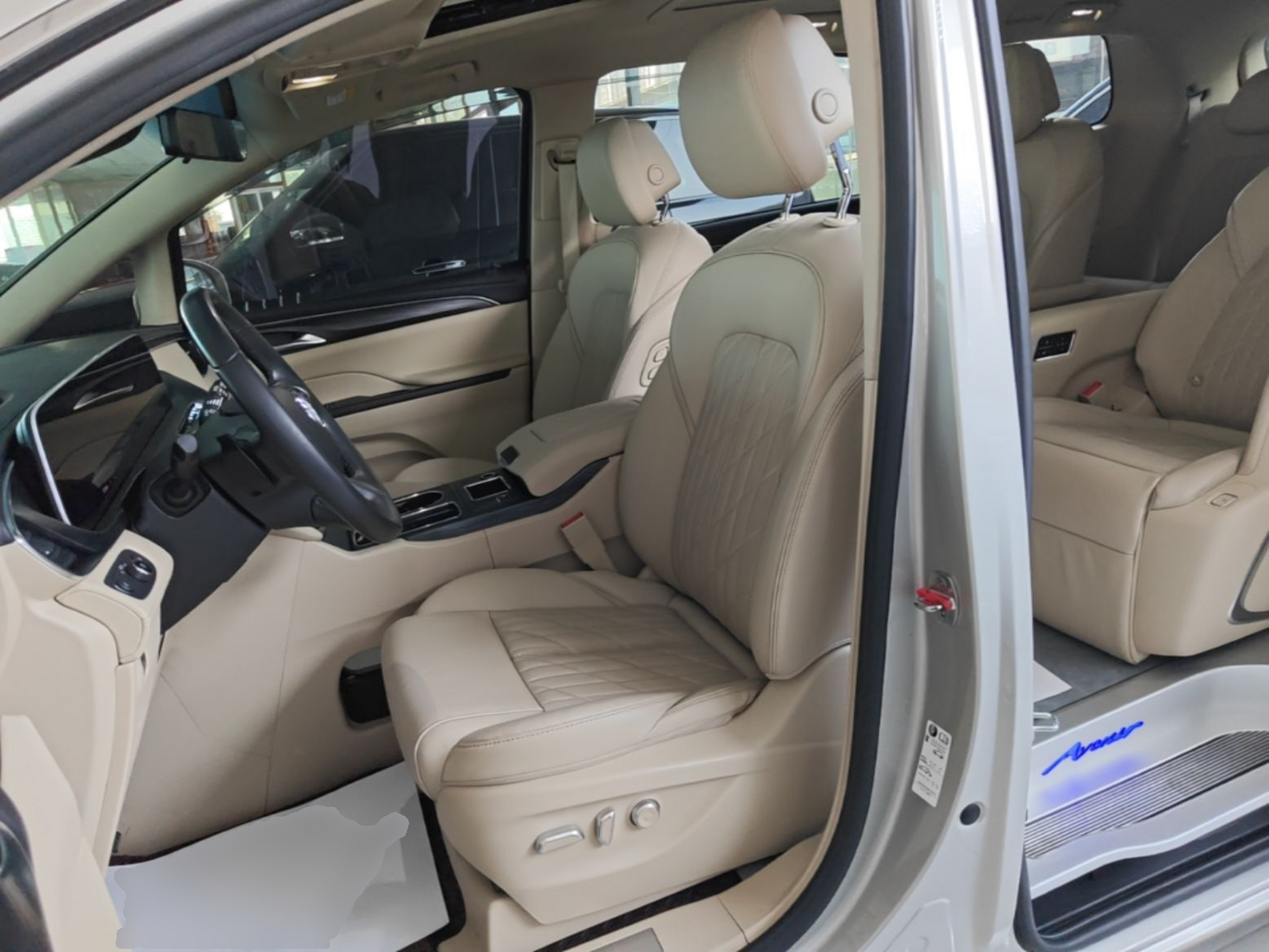 Interior delantero