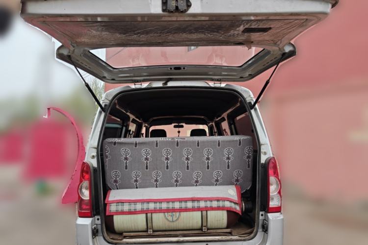 Used Wuling Rongguang 2011 1.2L Base Version