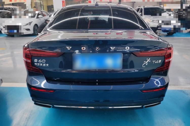 Used Volvo S60 2020 T4 Zhiyi Luxury Edition Rear
