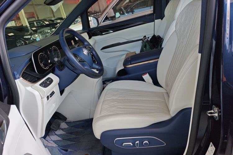 Used Buick GL8 2020 Avenir Avia Four-Seat Luxury Edition
