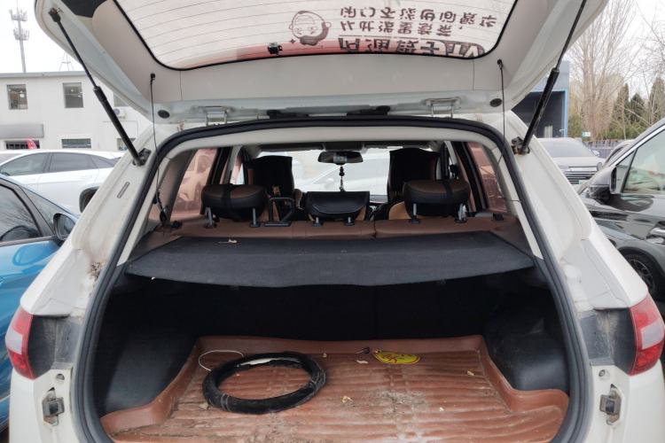 Used FAW Senya R7 2016 1.6L Manual Smart Version
