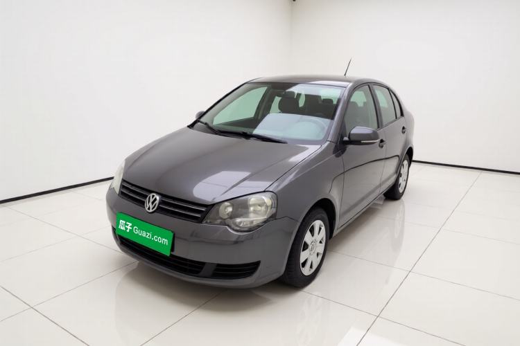 Used Volkswagen Polo 2011 Jingqu 1.4L Manual Sile Edition