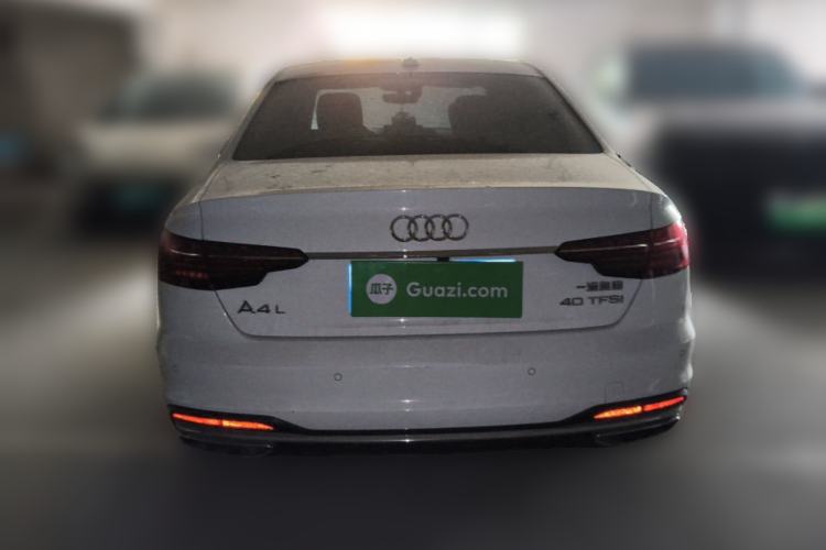 Used Audi A4L 2020 40 TFSI Fashionable and Elegant Model
