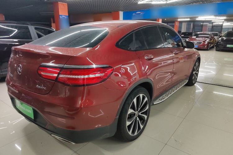 Used Mercedes-Benz GLC Coupe 2019 Facelift GLC 260 4MATIC Coupe SUV Rear Right 45 Deg