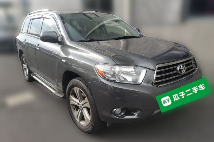 Used Toyota Highlander 2011 2.7L Two-Wheel Drive 7-Seater Luxury Edition
