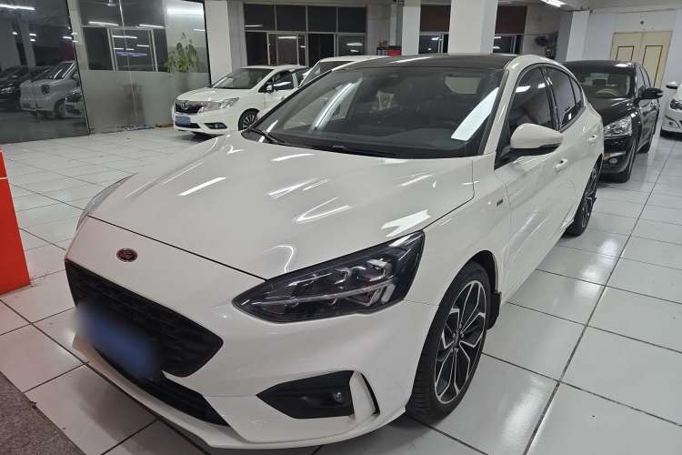 Used Ford Focus 2021 Sedan EcoBoost 180 Automatic ST Line