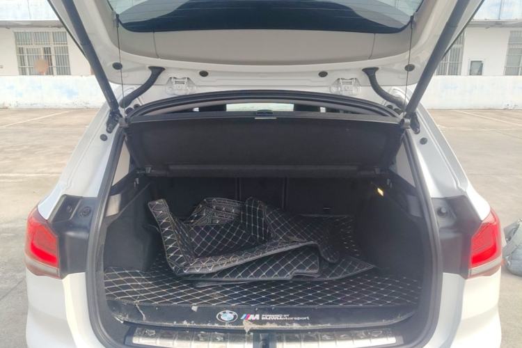 Used BMW X1 2022 sDrive25Li Leading Model Trunk