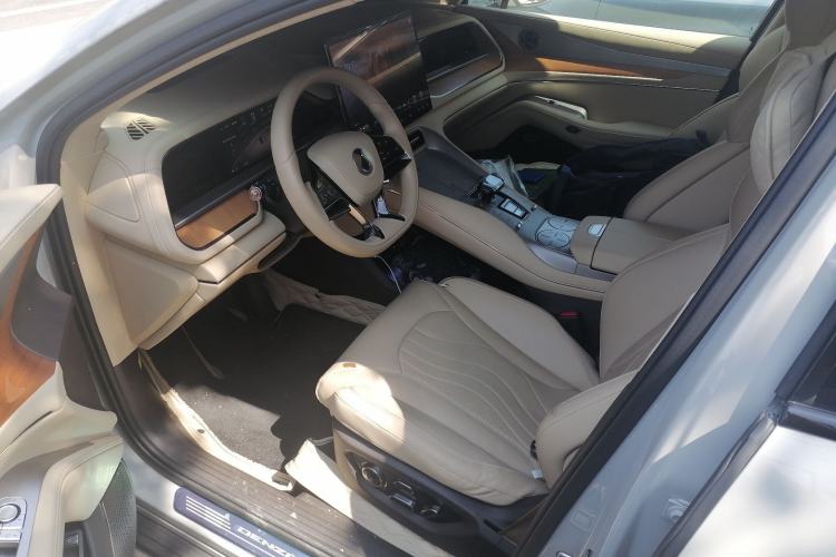 Used Denza N7 2024 630 All-Wheel Drive Intelligent Driving Ultra Version Driver Seat