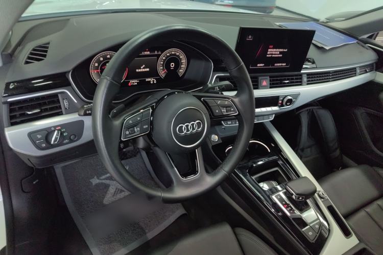 Used Audi A5 2022 Coupe 40 TFSI Fashion Dynamic Model Steering Wheel