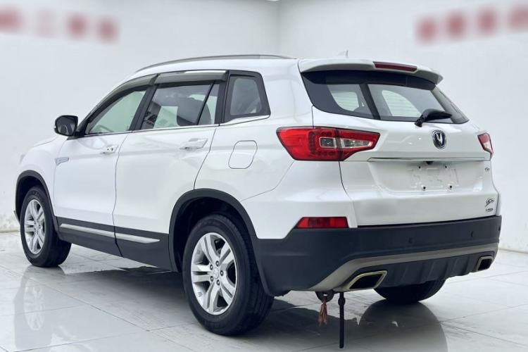 Used Changan CS75 2017 Shangkui Edition 1.5T Automatic Fengxiang Model