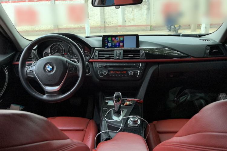 Used BMW 3 Series 2013 Restyled 320i Sport Design Package Center Console