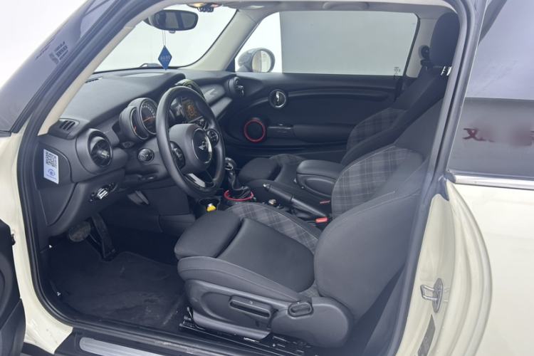 Used MINI 2016 1.5T COOPER

