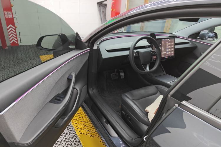 Used Tesla Model 3 2023 Rear-Wheel-Drive Version