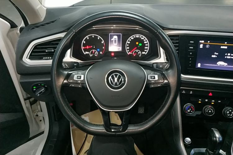 Used Volkswagen T-ROC 2022 280TSI DSG Two-Wheel Drive Elite PLUS